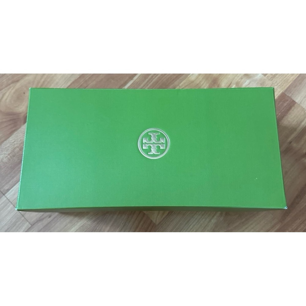 Tory Burch empty shoe box